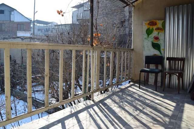 Дома для отпуска Cozy private house with garden in a big center of Yerevan Ереван-23