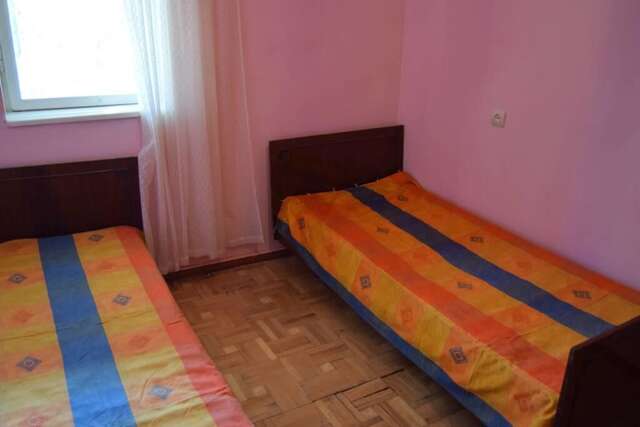 Дома для отпуска Cozy private house with garden in a big center of Yerevan Ереван-40